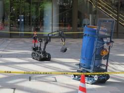 爆発物処理訓練の様子