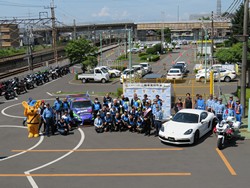 二輪車実技教室の集合写真