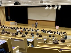 東京工科大学蒲田キャンパスでの講義の様子です。