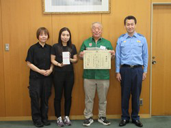 コンビニエンスストアオーナーに対する感謝状