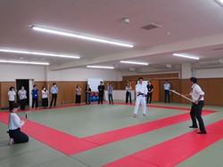 刺股を使用した訓練の様子