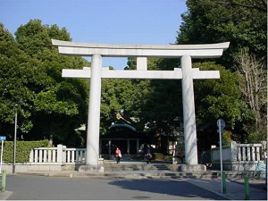 王子神社鳥居付近の写真