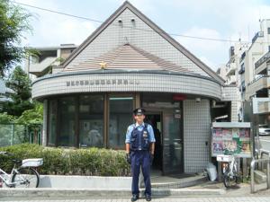 柳沢駅前交番写真