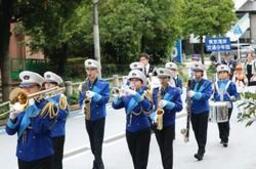 国士舘大学吹奏楽部の演奏