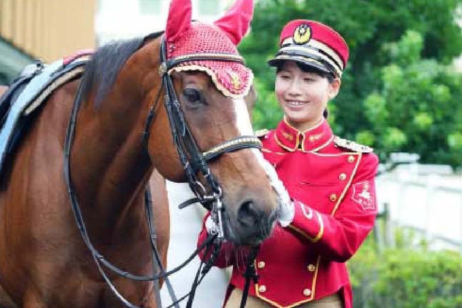 騎馬巡査を配置（騎馬隊の発足）