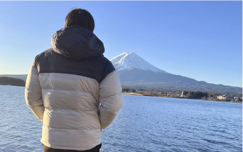 サイバーセキュリティ対策休日画像