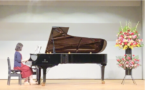 事務・本部休日画像