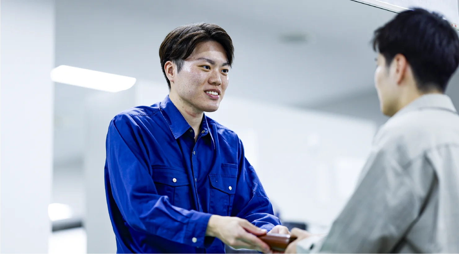 事務・本部メイン画像