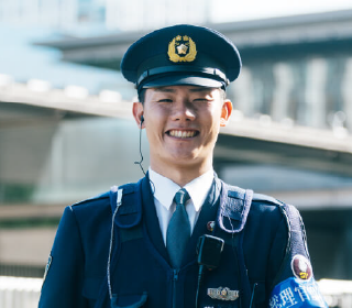 警備警察人物画像