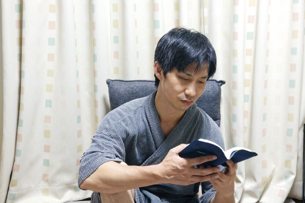 休日の職員画像