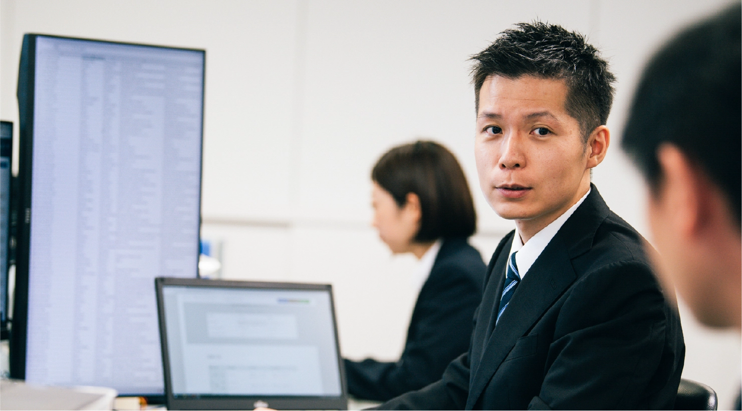 特別捜査官メイン画像