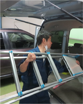 警察車両の運転