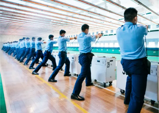 4時限目　拳銃（警察官のみ）